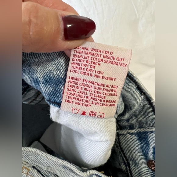 Revice Uptown Rising Star Distressed Light Wash High Rise Mom Jeans SZ 24 - Picture 7 of 11